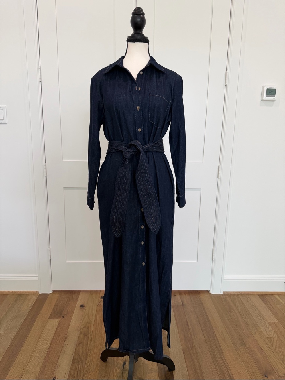 👖 Tuckernuck Dark Denim Maxi Dress - Medium 👖 Button Front & Tie Waist - Picture 6 of 16